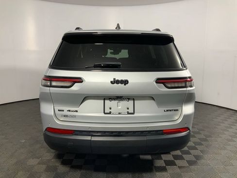 Used 2023 Jeep Grand Cherokee L Limited w/ Black Appearance Package AWD/4WD image 14