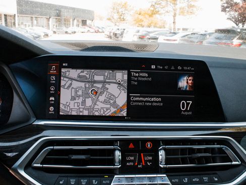 Used 2019 BMW X5 xDrive40i w/ Premium Package 2 AWD/4WD image 17