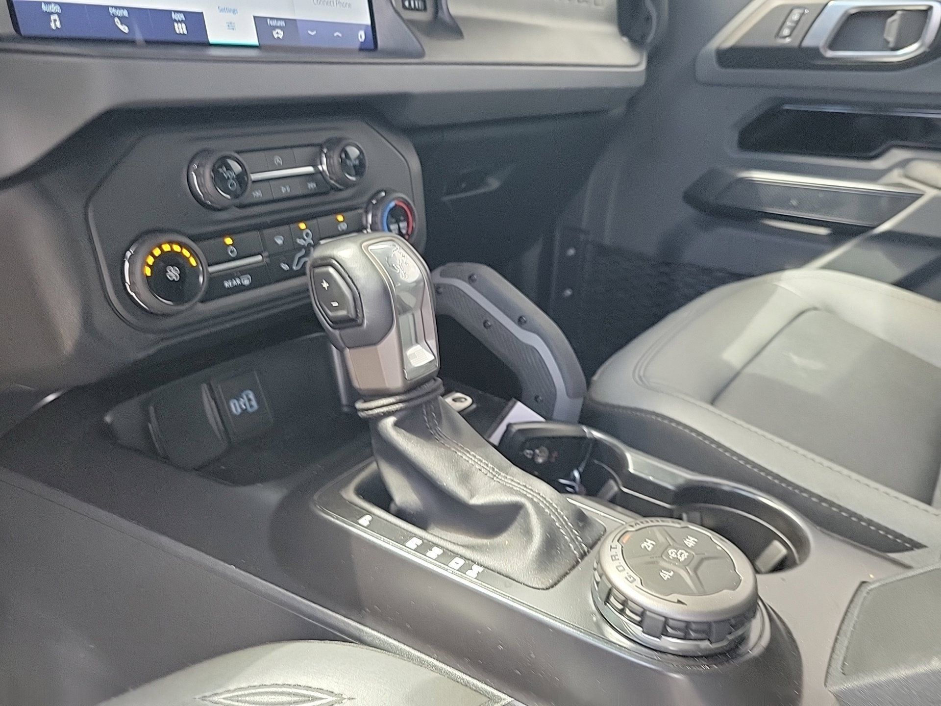 Used 2024 Ford Bronco Big Bend AWD/4WD image 17