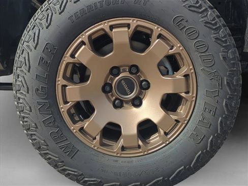 New 2026 Toyota Tacoma 4x4 Double Cab Hybrid image 10