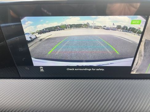 New 2025 Nissan Kicks SR image 31