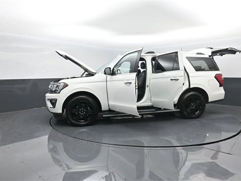 Certified 2021 Ford Expedition Limited image 37