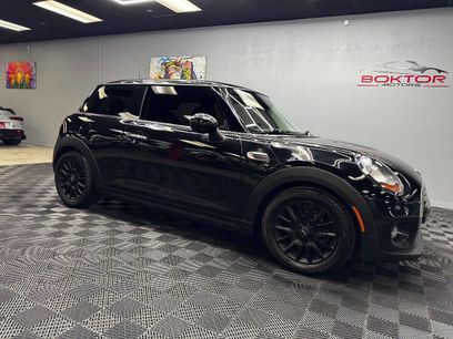 Used 2018 MINI Cooper 2-Door Hardtop w/ Signature Line Package