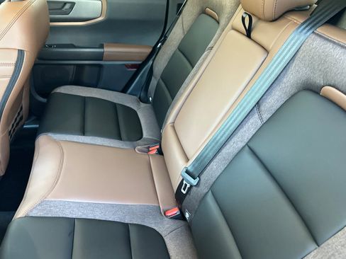 New 2026 Ford Bronco Sport Outer Banks image 11