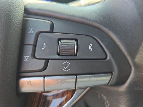 Certified 2023 Cadillac Escalade Premium Luxury w/ Performance Package AWD/4WD image 19