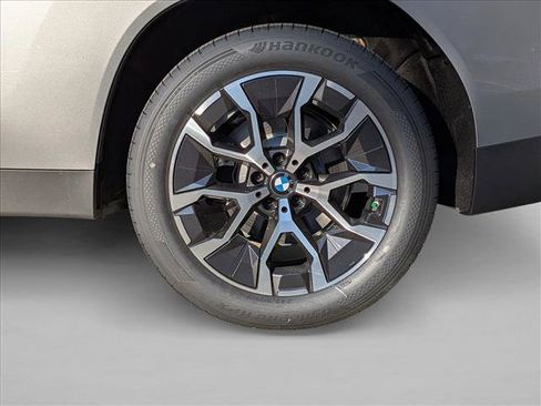 New 2026 BMW X3 xDrive30i w/ Convenience Package AWD/4WD image 10