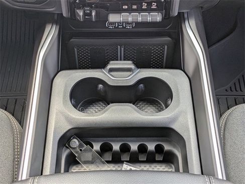 New 2025 RAM 2500 Big Horn image 17