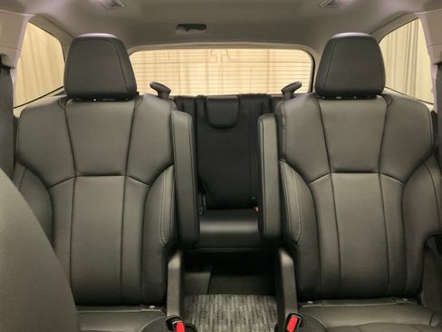New 2026 Subaru Ascent Limited AWD/4WD image 31
