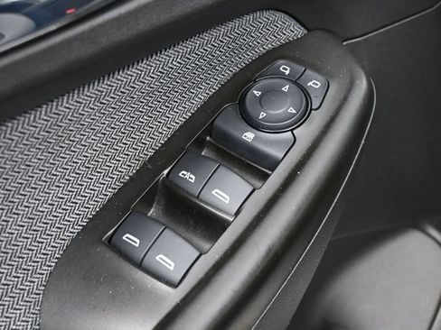 Used 2023 Chevrolet TrailBlazer LS AWD/4WD image 13