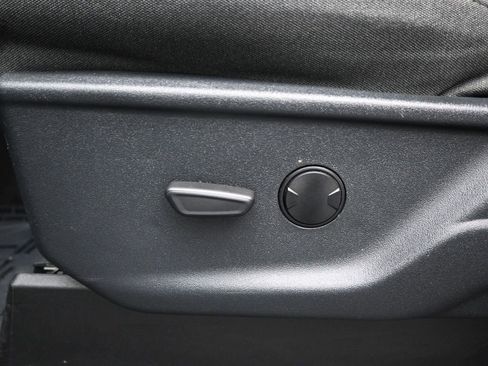 Used 2025 Ford F150 XLT w/ Equipment Group 301A Standard AWD/4WD image 10