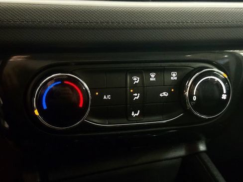 Used 2026 Chevrolet TrailBlazer LT FWD image 15