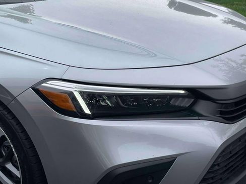 Certified 2024 Honda Civic Touring image 7