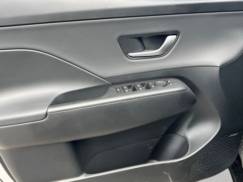 Used 2026 Hyundai Kona Limited AWD/4WD image 13
