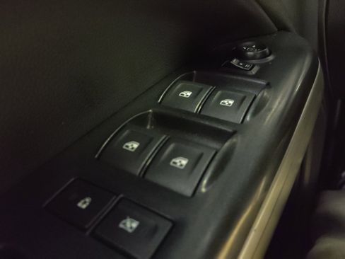 Used 2020 Chevrolet Colorado LT RWD image 27