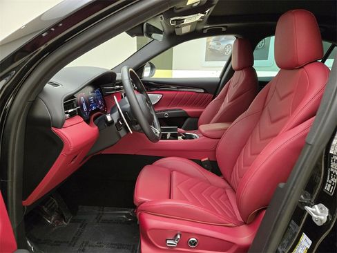 New 2025 Maserati Grecale Modena image 14