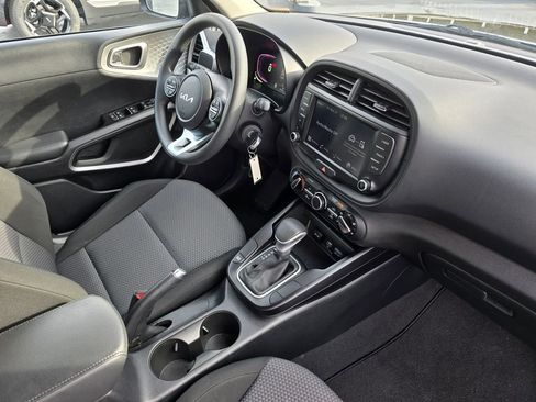 Certified 2023 Kia Soul LX w/ Option Group 015 image 14