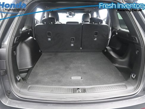 Used 2023 Jeep Grand Cherokee Altitude AWD/4WD image 12
