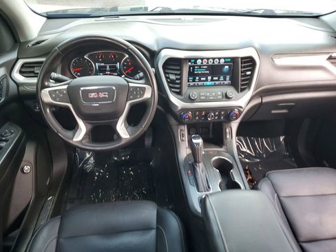 Used 2019 GMC Acadia SLT image 17