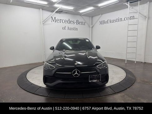 Used 2022 Mercedes-Benz C 300 Sedan image 2