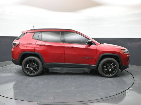 New 2026 Jeep Compass Latitude AWD/4WD image 27
