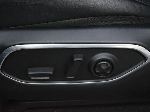 Used 2024 Jeep Wagoneer Series III image 14