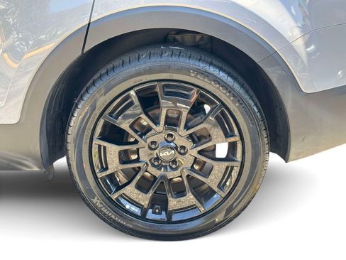 Used 2022 Kia Telluride SX w/ Nightfall Edition Package AWD/4WD image 35