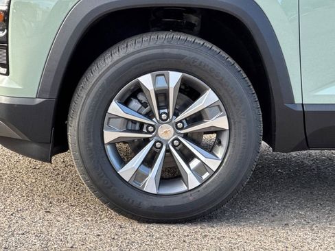 New 2026 Chevrolet Equinox LT image 26