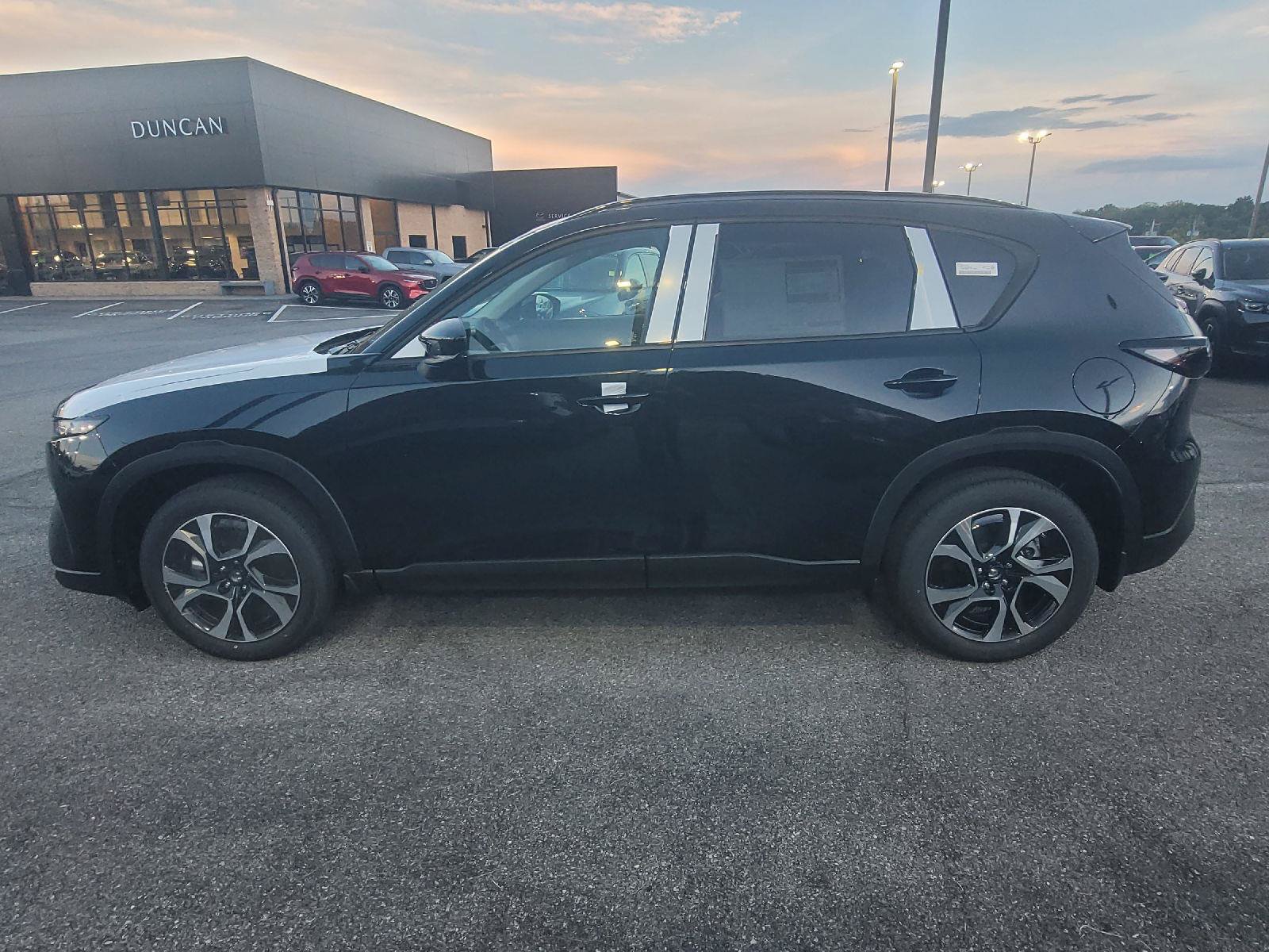 New 2026 MAZDA CX-5 Preferred AWD/4WD image 8