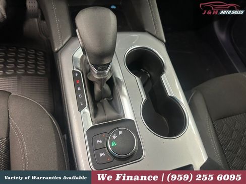 Used 2021 Chevrolet Blazer LT FWD image 27