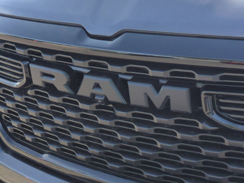 New 2026 RAM 1500 Express AWD/4WD image 23