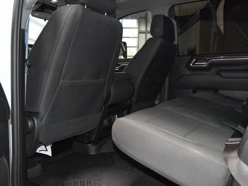 Used 2024 Chevrolet Silverado 3500 LT image 32