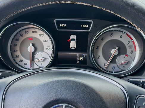 Used 2017 Mercedes-Benz GLA 250 image 9