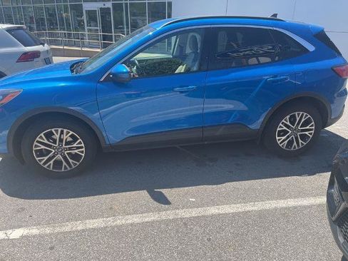 Certified 2021 Ford Escape SEL AWD/4WD image 5