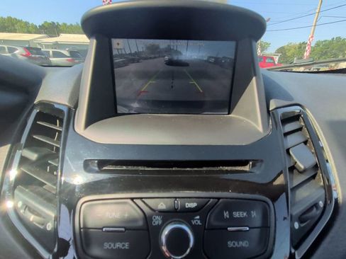 Used 2019 Ford Fiesta SE w/ Equipment Group 201A FWD image 18