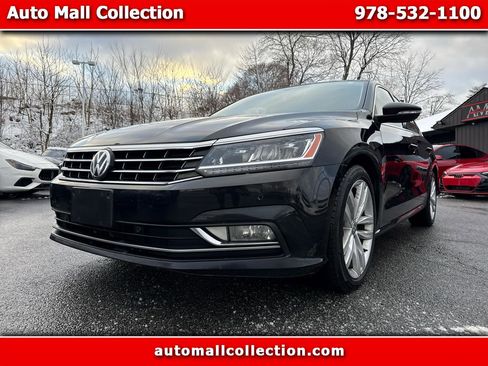 Used 2018 Volkswagen Passat 2.0T SE image 1