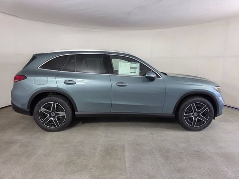 New 2027 Mercedes-Benz GLC 300 image 3