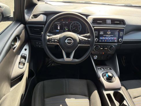 Used 2023 Nissan Leaf S FWD image 8