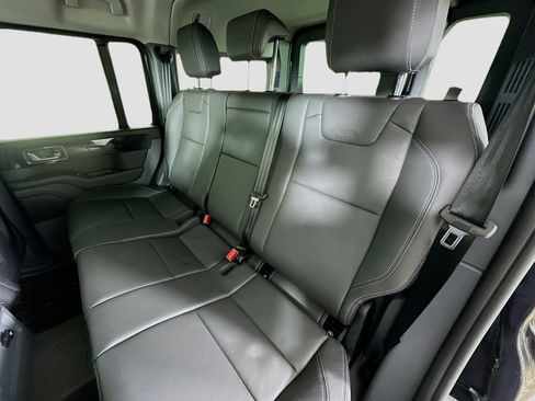 Used 2024 INEOS Grenadier AWD/4WD image 37