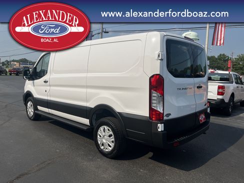 Used 2025 Ford Transit 250 Low Roof w/ Exterior Upgrade Package RWD image 2