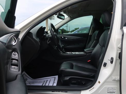 Used 2015 INFINITI Q50 w/ Navigation Package RWD image 16