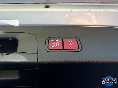 Used 2021 Mercedes-Benz GLS 580 4MATIC image 24