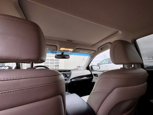 Used 2014 Toyota Avalon XLE Premium image 11