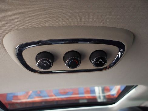 Used 2019 Dodge Durango GT image 40