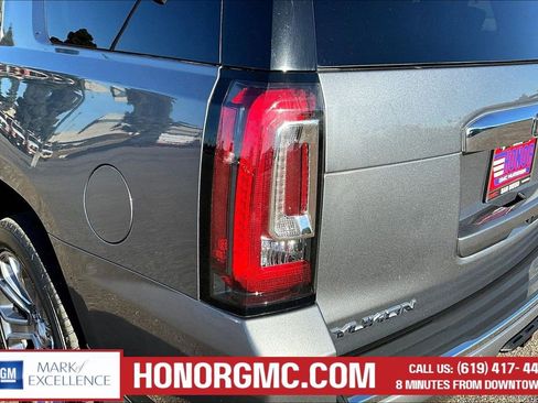 Used 2020 GMC Yukon Denali w/ Open Road Package AWD/4WD image 23