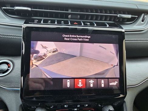 New 2025 Jeep Grand Cherokee L Overland w/ Advanced Protech Group III image 14