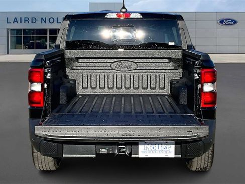 New 2025 Ford Maverick Lariat w/ Black Appearance Package image 16