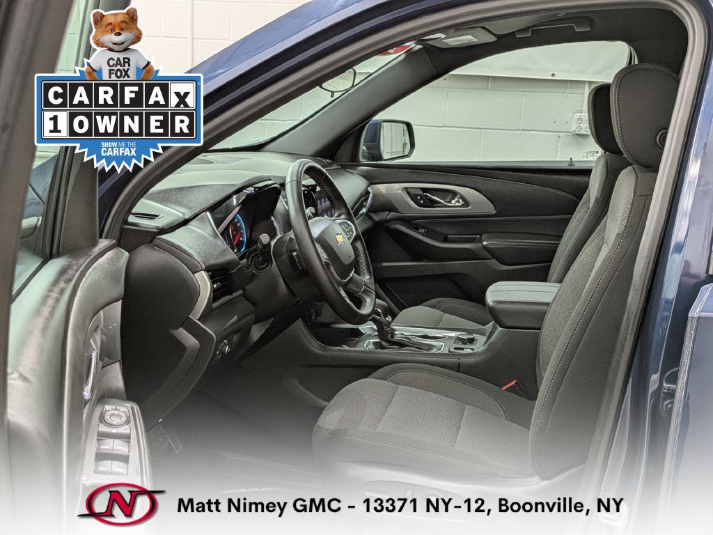 Used 2023 Chevrolet Traverse LT w/ LPO, Floor Liner Package AWD/4WD image 3