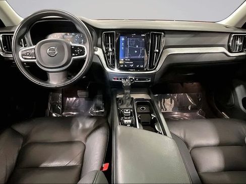 Certified 2021 Volvo V60 T5 Cross Country w/ Climate Package AWD/4WD image 18