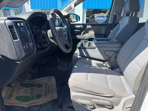 Used 2018 GMC Sierra 2500 4x4 Double Cab w/ Sierra Convenience Package image 17