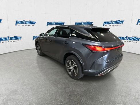 Used 2025 Lexus RX 350 FWD w/ Technology Package image 8